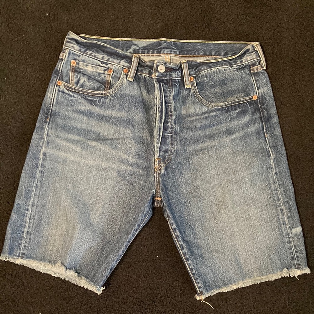 Levi Strauss 501 jean short 34w